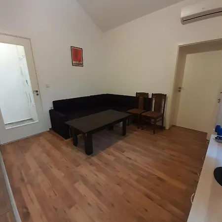 River Port 2 Apartment *